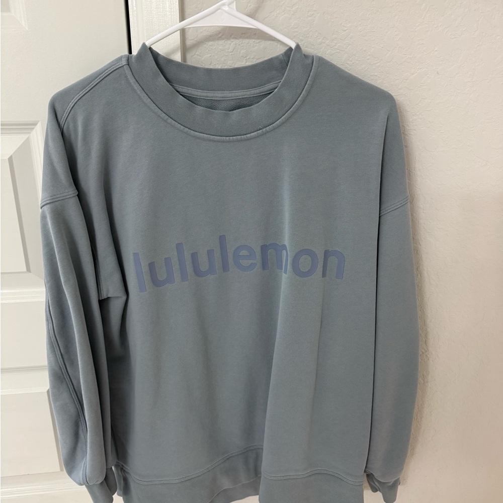 lululemon athletica Blue Gray Logo Crewneck Sweatshirt